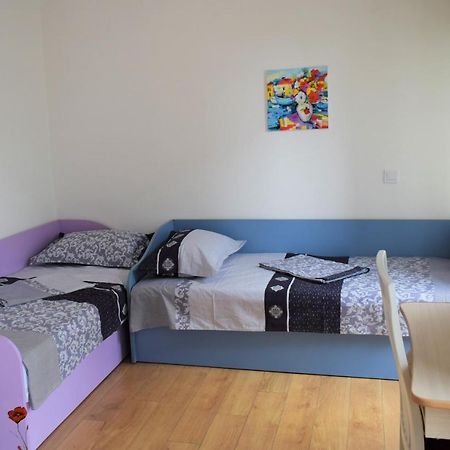 Top Center Apartment Gramophone With Private Parking Burgas Exterior photo